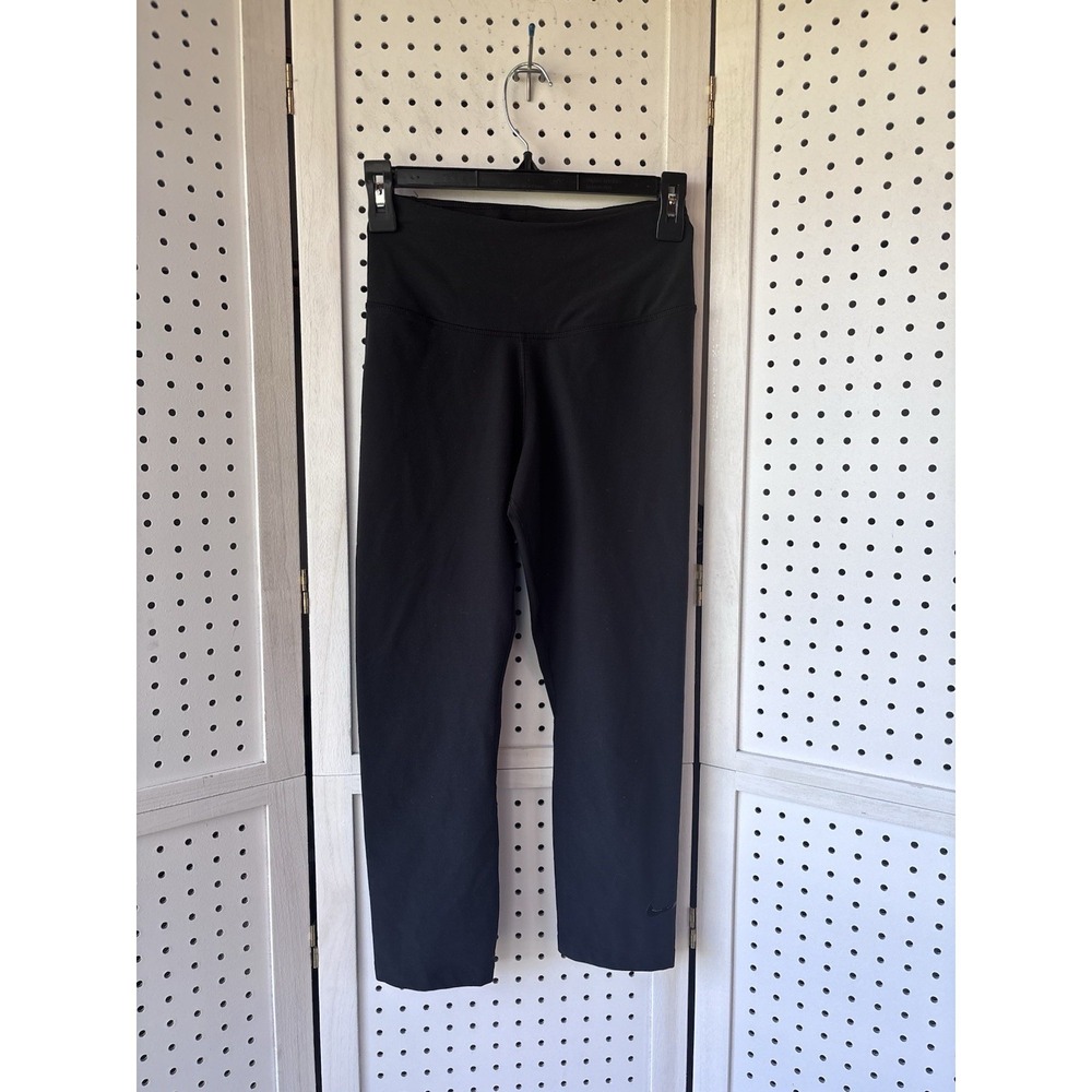 Nike Swoosh Logo Pull On Athletic Capri Pants Leggings Women's Sm Poly/Spandex
